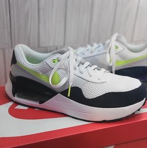 Nike Air Max Systm